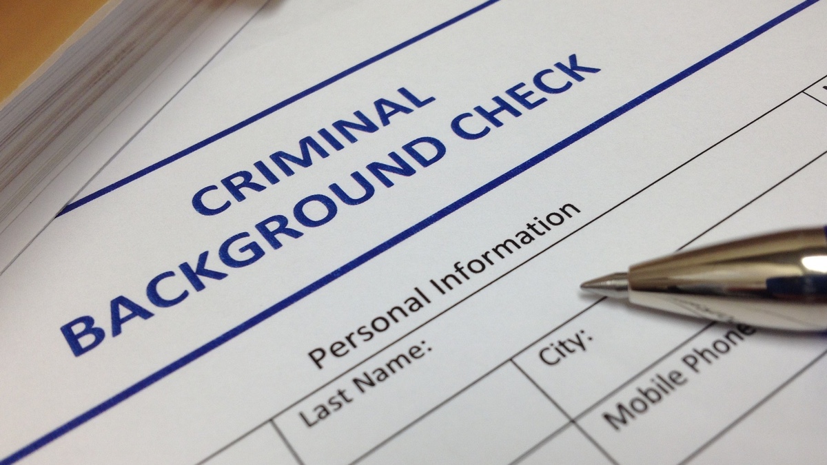 criminal background check on job application